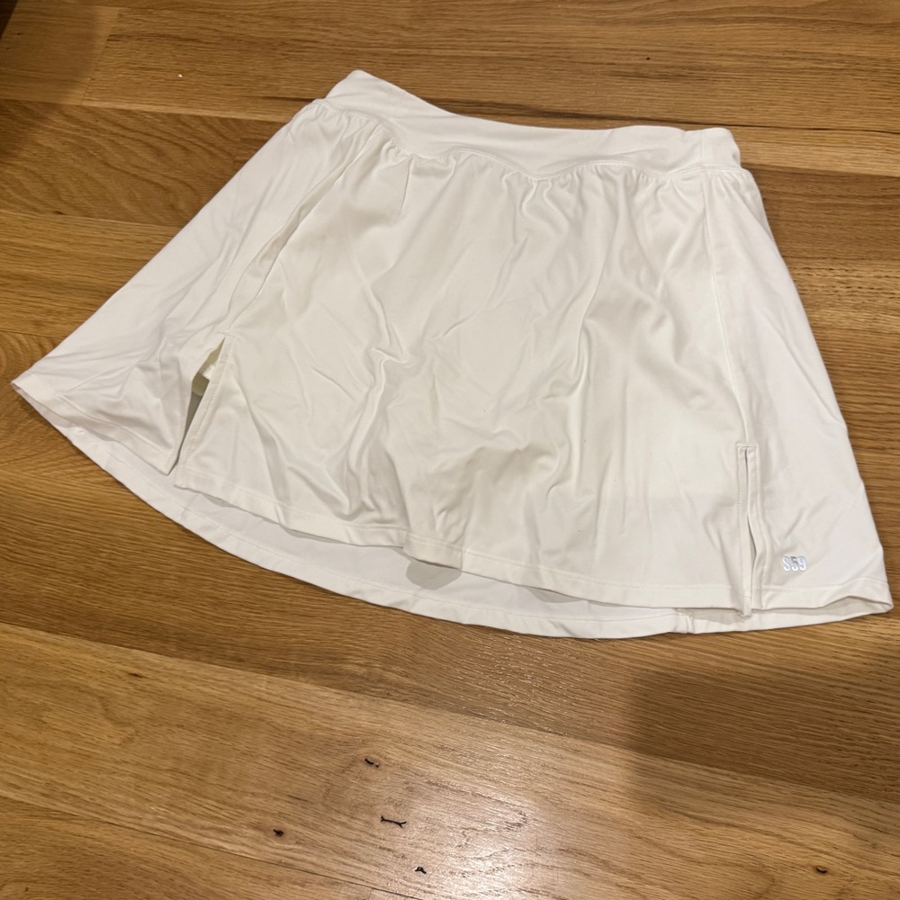 Split59 white tennis skirt